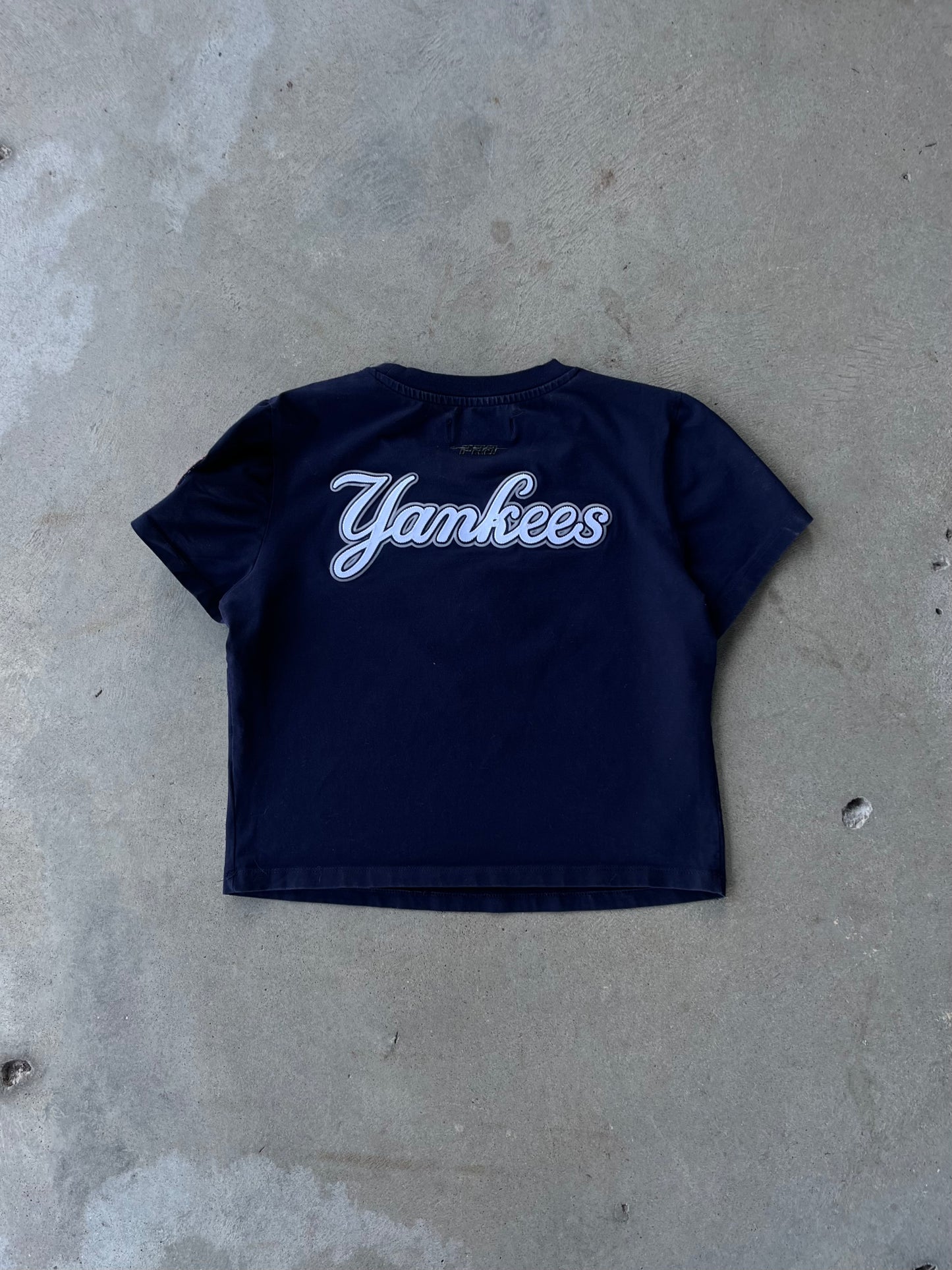 Vintage Women’s New York Yankees Crop Top - M
