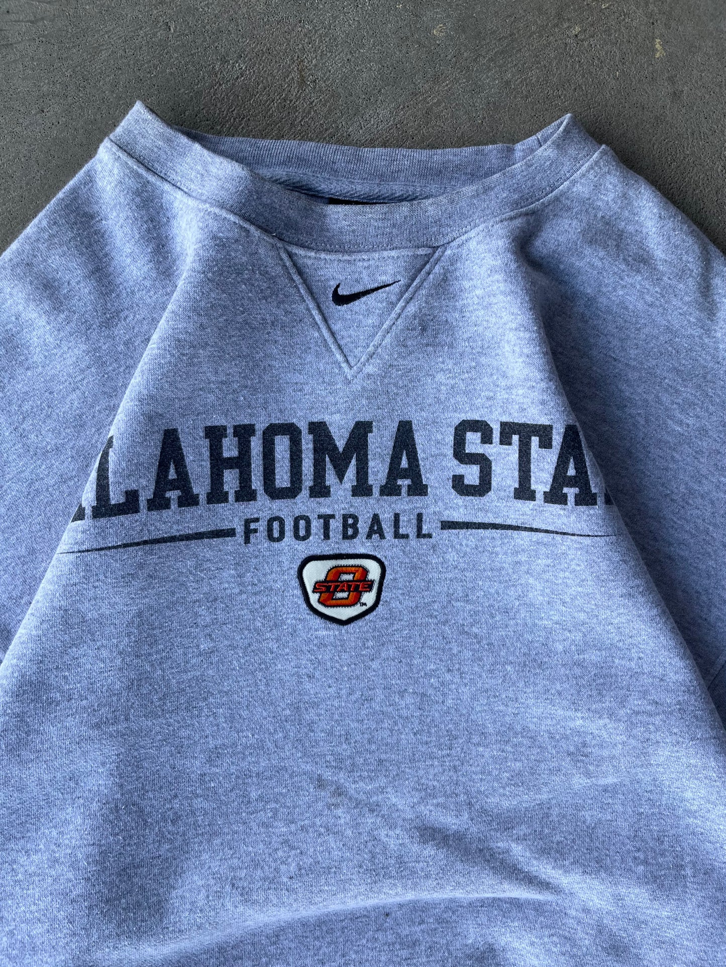 Vintage Oklahoma State University Nike Center Swoosh Hoodie - XL