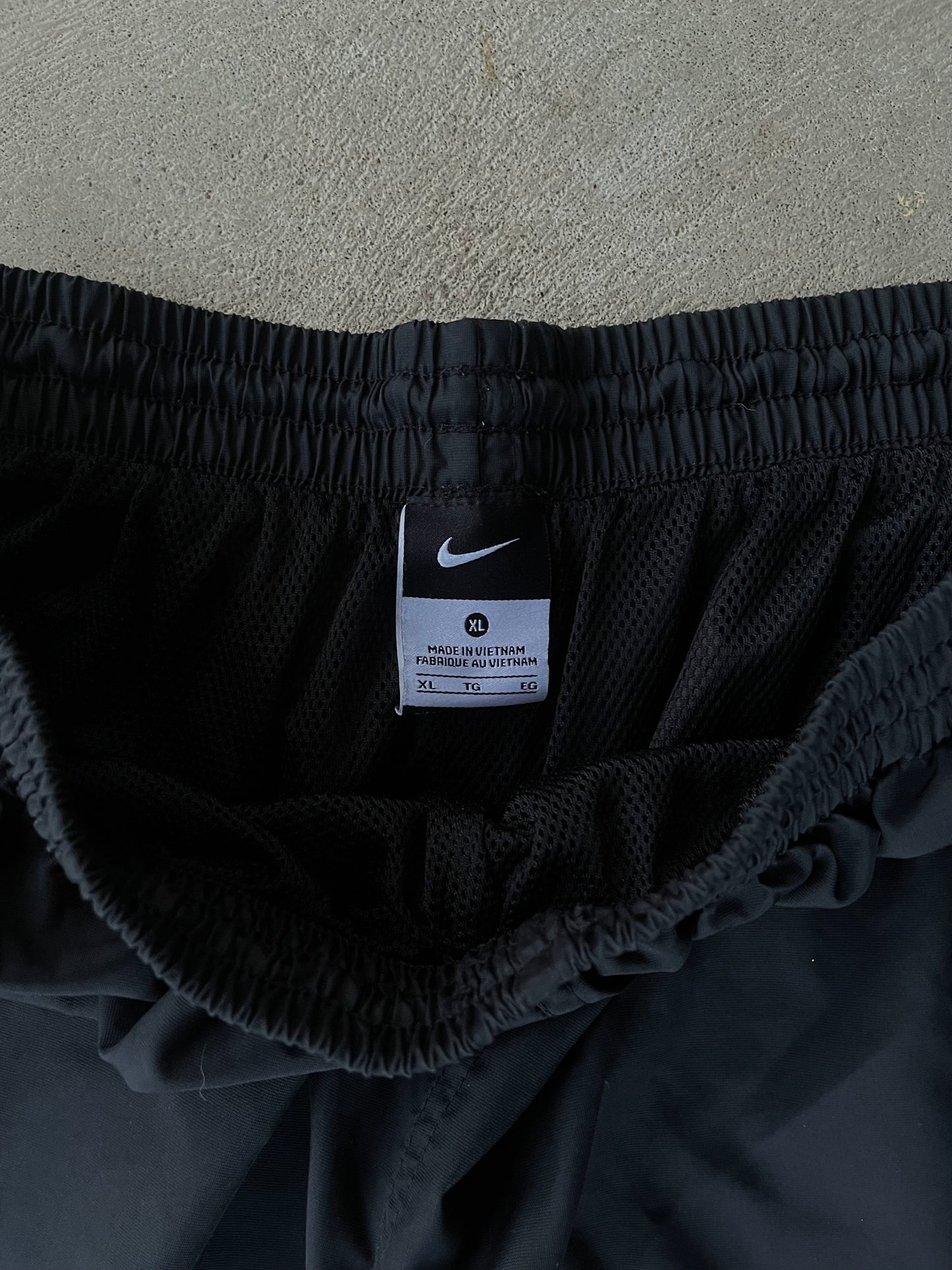 Vintage Baggy Nike Track Pants - XL