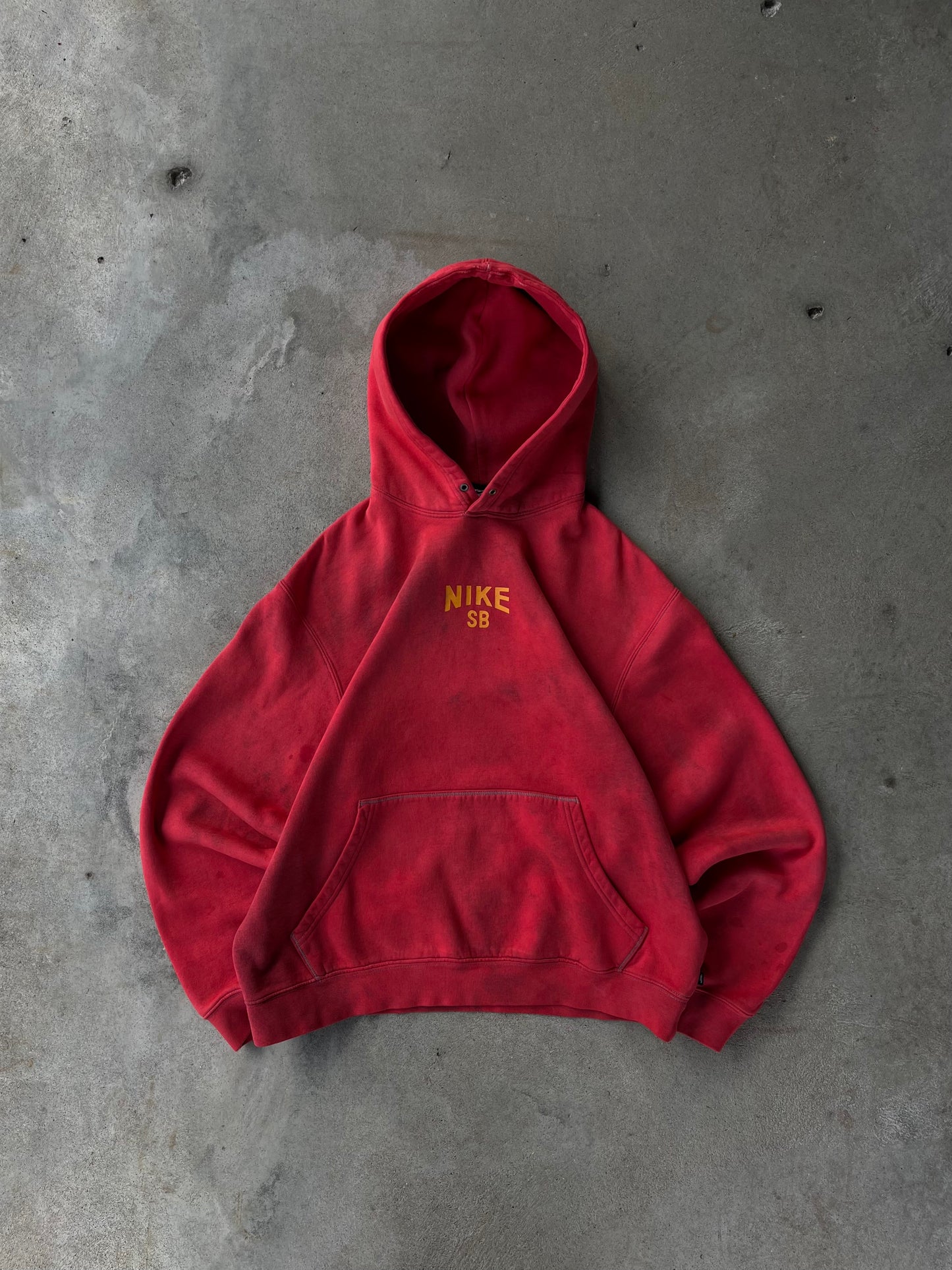 Vintage Nike SB Red Hoodie - M