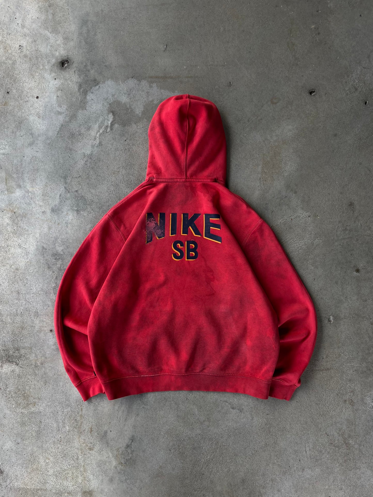 Vintage Nike SB Red Hoodie - M