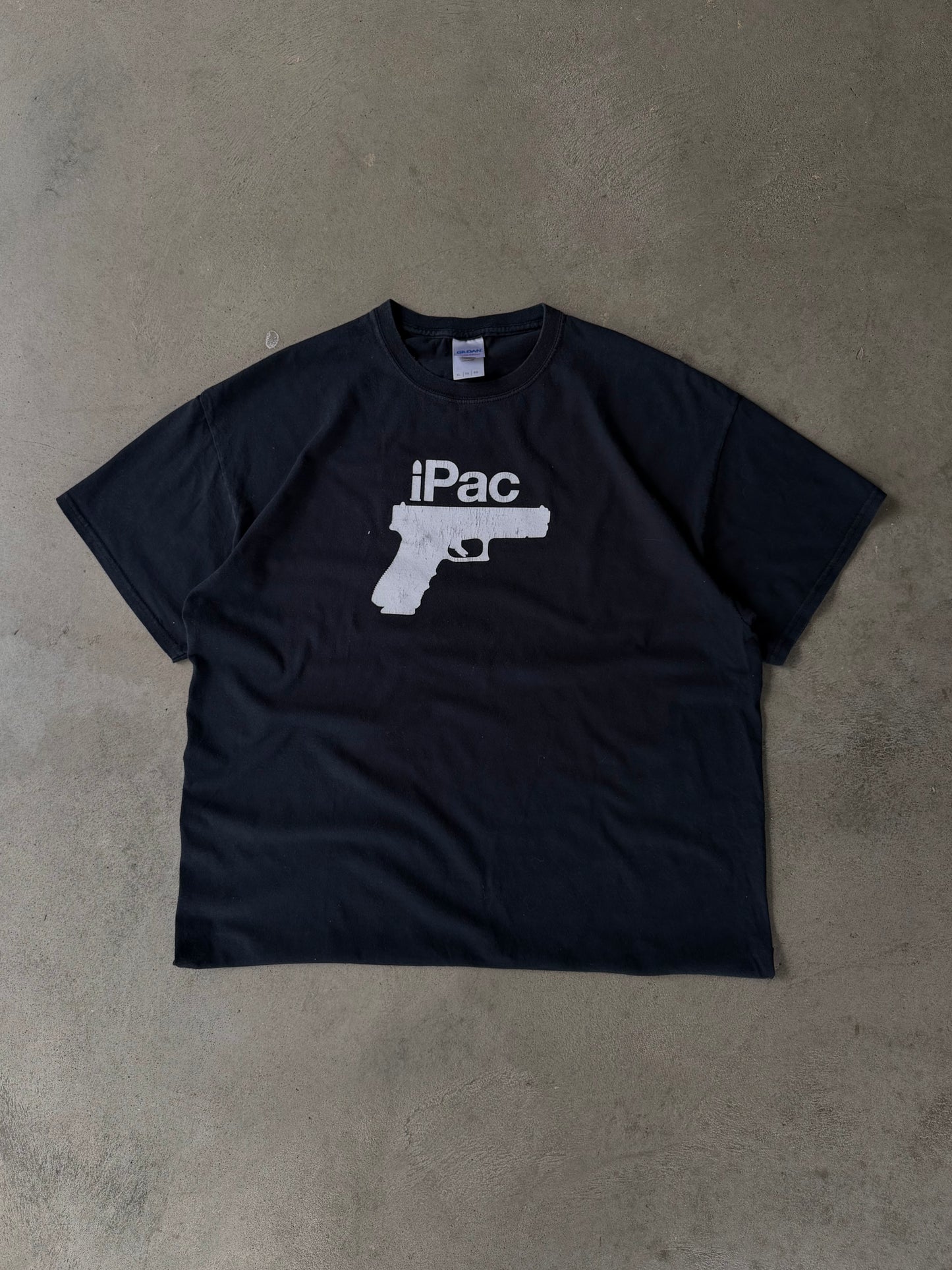 Vintage iPac Gun Tee - XL