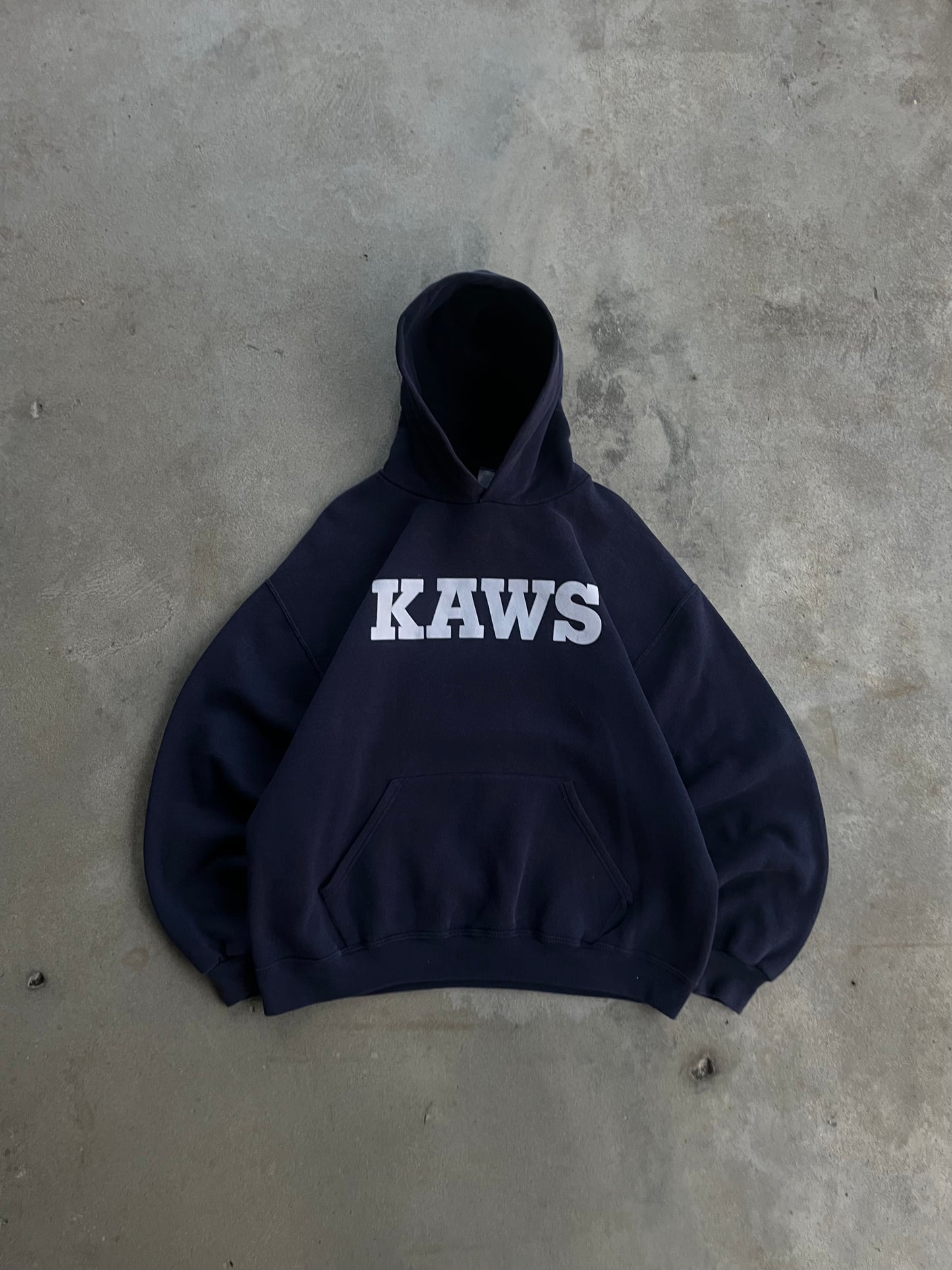 Vintage Russell Athletic Hoodie - L