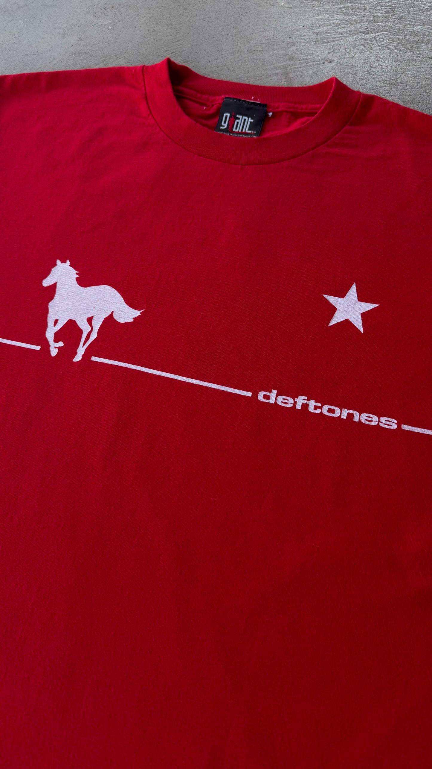 Vintage Deftones White Pony Band Tee - L