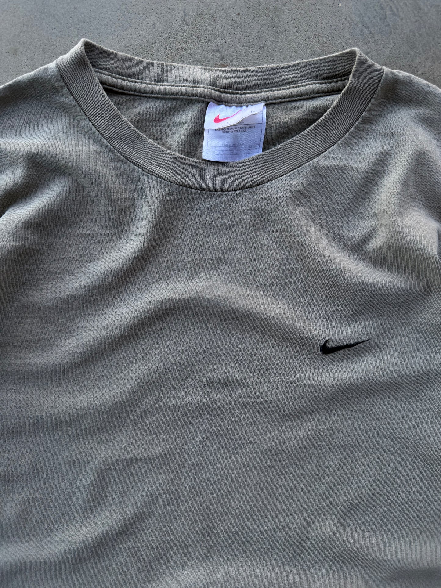 Vintage Faded Embroidered Green Nike Tee - L